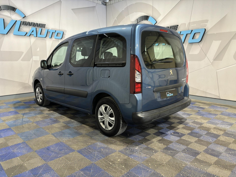 Photo 3 de l'offre de PEUGEOT Partner tepee 1.2L 110ch S&S BVM5 Active à 10990€ chez VL Auto