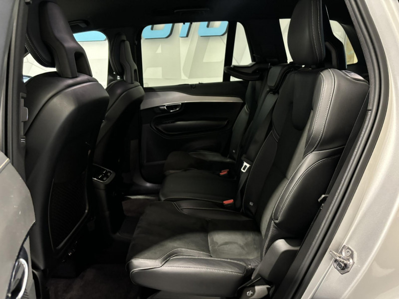 Photo 8 de l'offre de VOLVO XC90  Recharge T8 AWD 303+87 ch Geartronic 8 7PL R-Design à 46990€ chez VL Auto