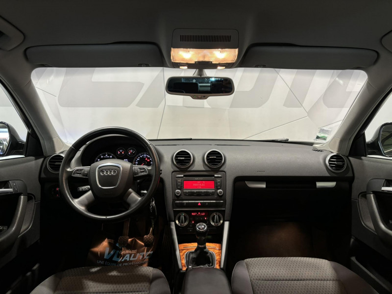 Photo 6 de l'offre de AUDI A3 SPORTBACK 1.8 TFSI 160 Ambiente à 10990€ chez VL Auto