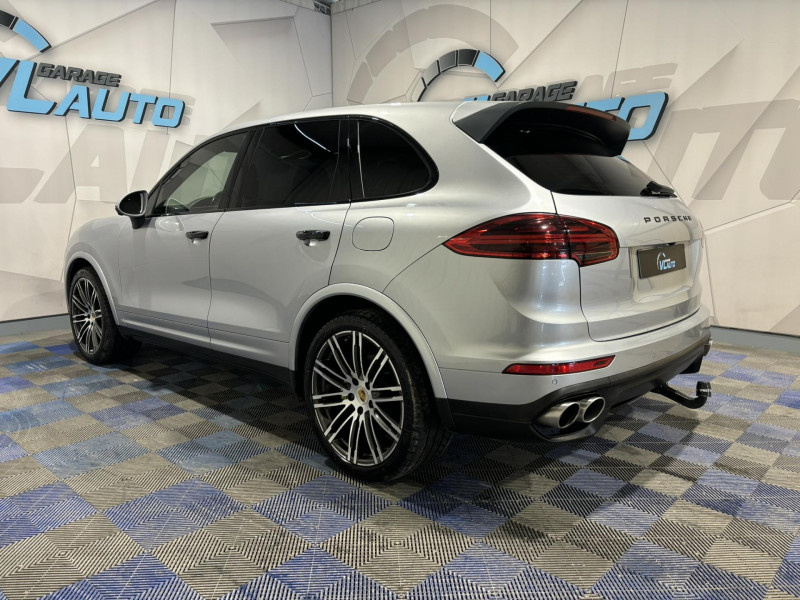 Photo 3 de l'offre de PORSCHE CAYENNE E-Hybrid V6 416 - BVA + options  à 36990€ chez VL Auto