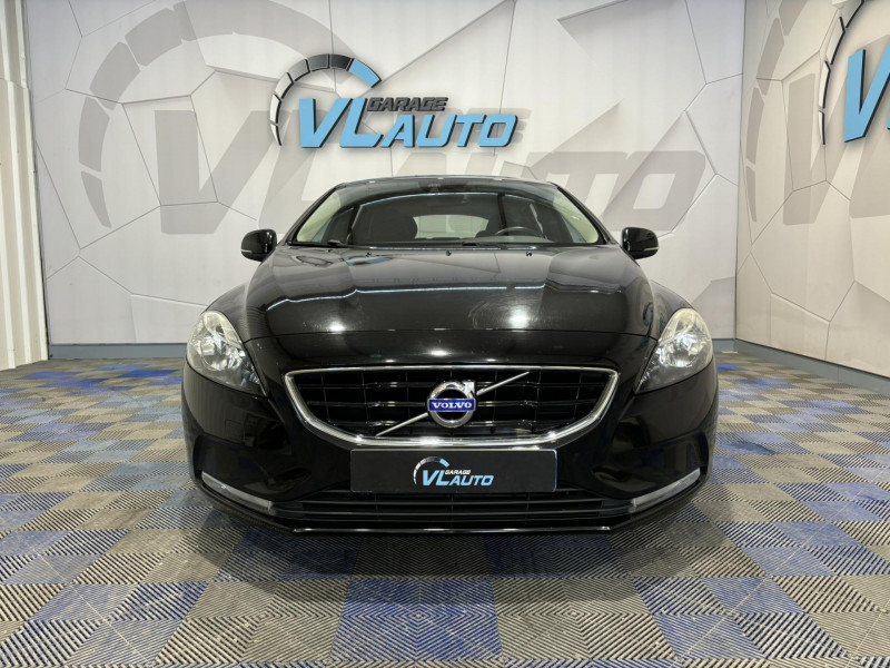 Photo 2 de l'offre de VOLVO V40 D2 120 Momentum Business à 13490€ chez VL Auto