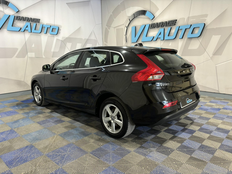 Photo 4 de l'offre de VOLVO V40 D2 120 Momentum Business à 13490€ chez VL Auto