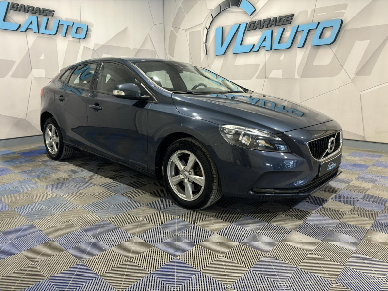 Volvo V40  T2 122 Kinetic + OPTIONS ESSENCE Bleu Occasion à vendre