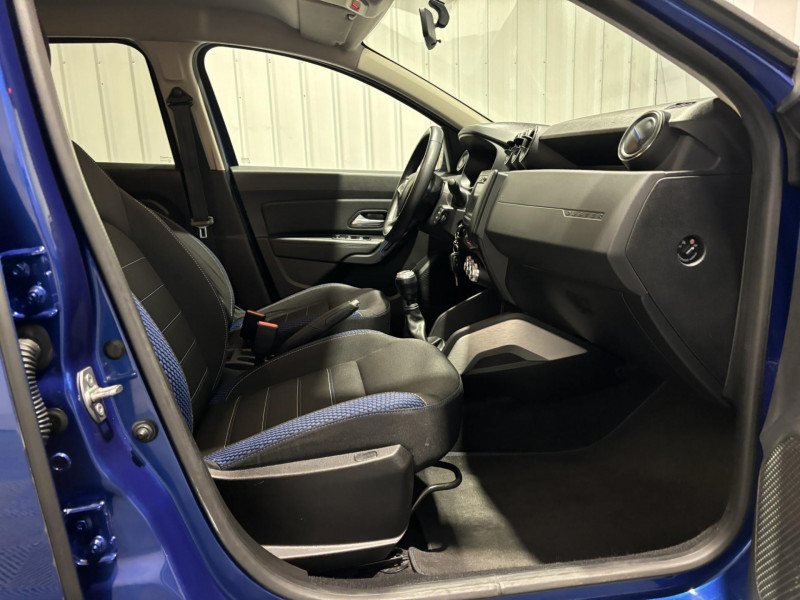 Photo 13 de l'offre de DACIA DUSTER Blue dCi 115 4x2 15 ans à 14490€ chez VL Auto