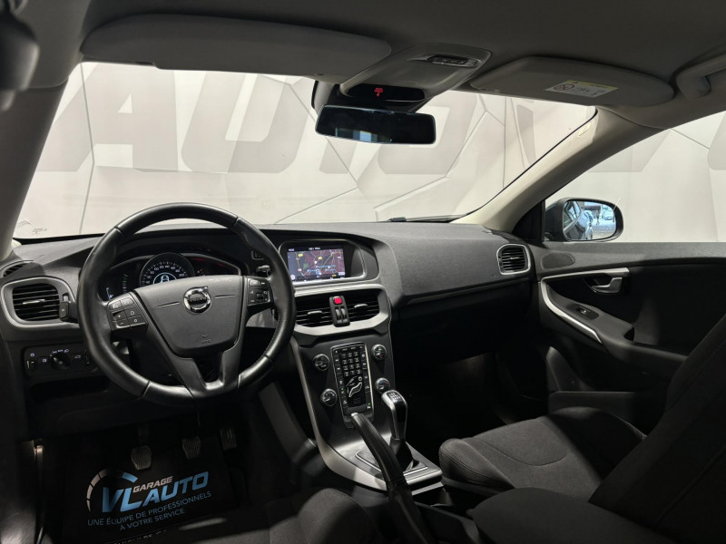 Photo 12 de l'offre de VOLVO V40  T2 122 Kinetic + OPTIONS à 12990€ chez VL Auto