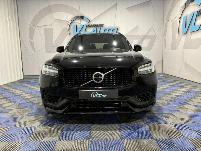 Photo 2 de l'offre de VOLVO XC90  Recharge T8 AWD 303+87 ch Geartronic 8 7pl R-Design à 52990€ chez VL Auto