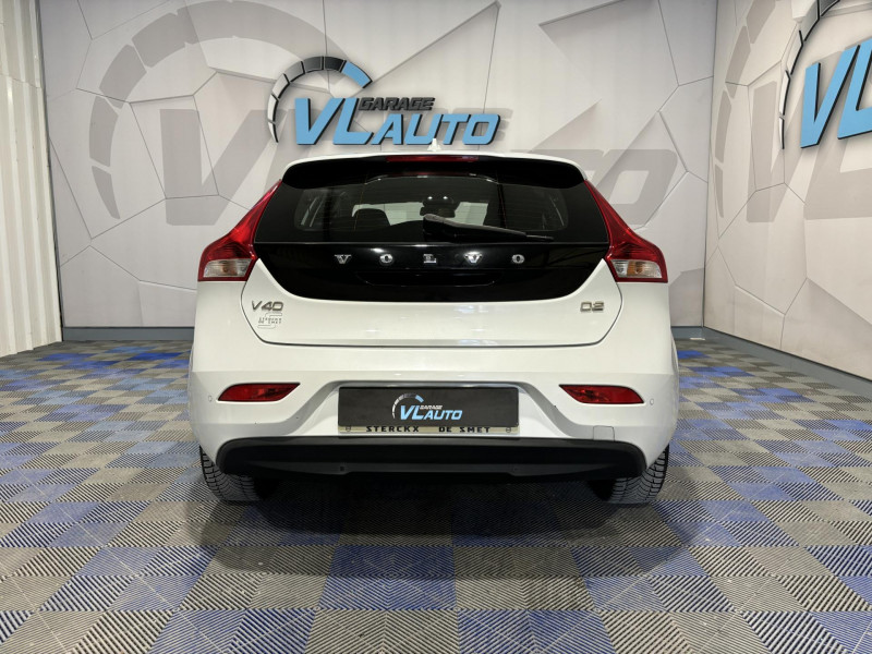 Photo 4 de l'offre de VOLVO V40  D2 120 Momentum à 12990€ chez VL Auto