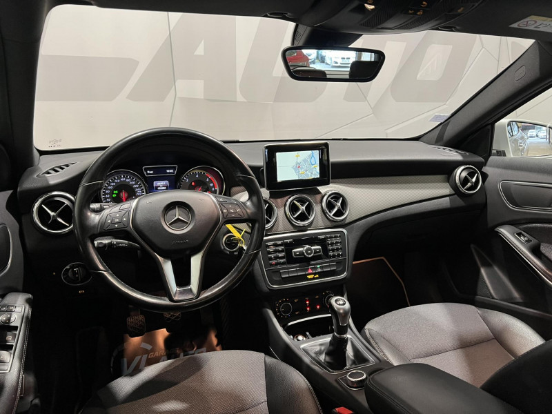 Photo 11 de l'offre de MERCEDES-BENZ CLASSE GLA 200 CDI Inspiration à 15490€ chez VL Auto