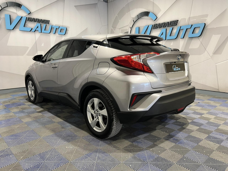 Photo 3 de l'offre de TOYOTA C-HR Hybride 122h - BV e-CVT  Dynamic à 15990€ chez VL Auto