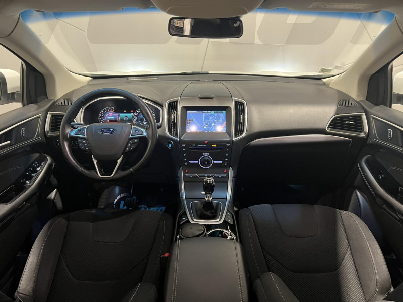 Photo 6 de l'offre de FORD EDGE 2.0 TDCi 180 BVM6 Intelligent AWD Titanium à 15990€ chez VL Auto