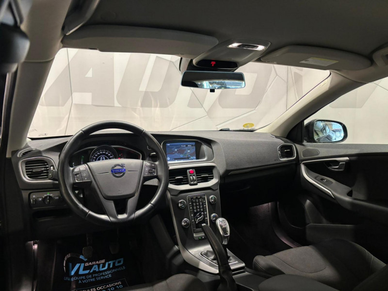 Photo 11 de l'offre de VOLVO V40 CROSS COUNTRY D2 115 Kinetic à 11490€ chez VL Auto