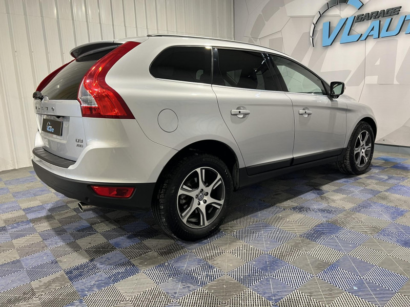 Photo 5 de l'offre de VOLVO XC60  D3 AWD Summum à 17490€ chez VL Auto