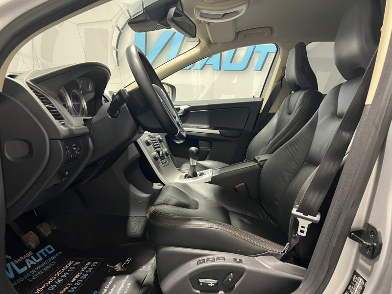 Photo 7 de l'offre de VOLVO XC60  D3 AWD Summum à 17490€ chez VL Auto