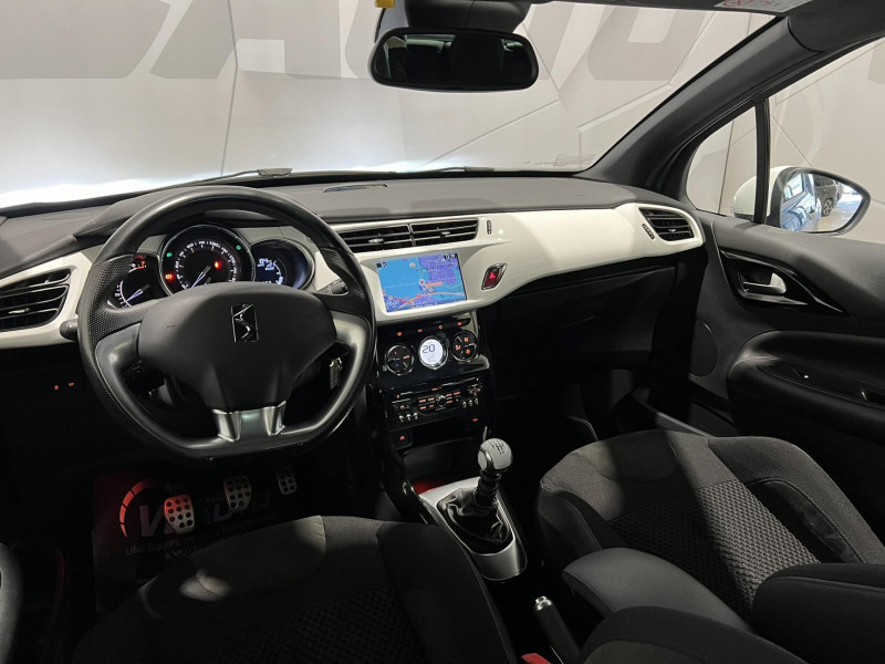 Photo 10 de l'offre de CITROEN DS3  THP 150 S&S Sport Chic à 9990€ chez VL Auto