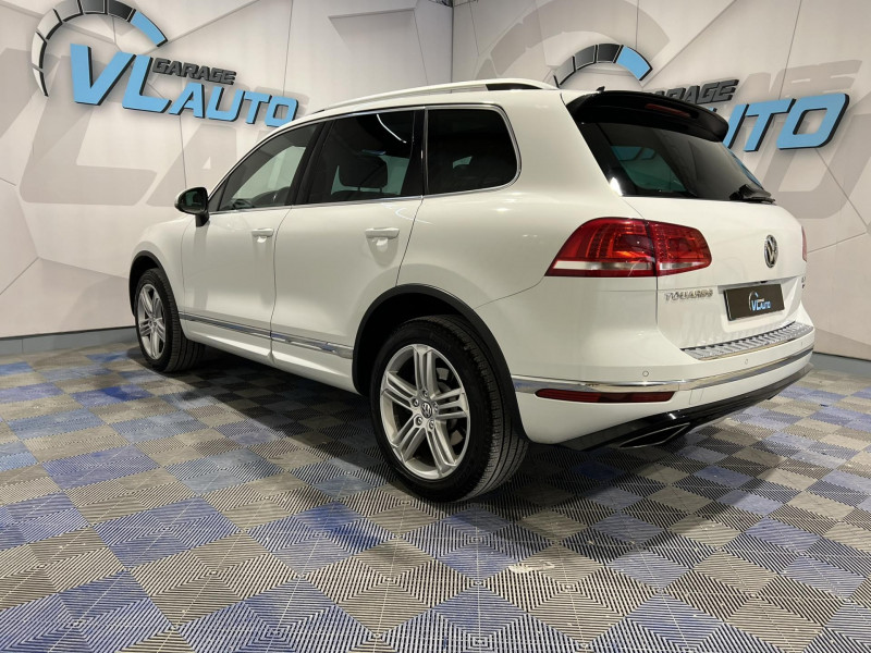 Photo 3 de l'offre de VOLKSWAGEN TOUAREG 3.0 V6 TDI 262 Tiptronic 8 4Motion Ultimate Pack R-Line à 29990€ chez VL Auto