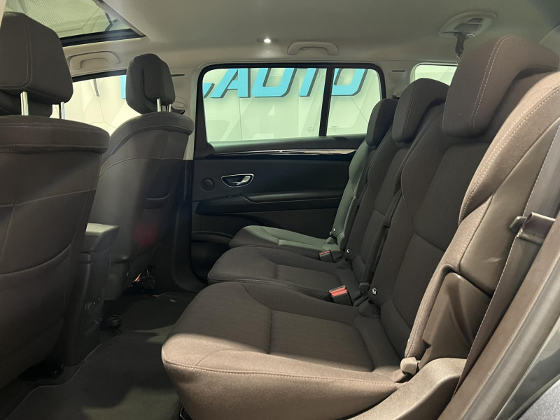 Photo 8 de l'offre de RENAULT ESPACE V dCi 130 Energy Life à 13490€ chez VL Auto