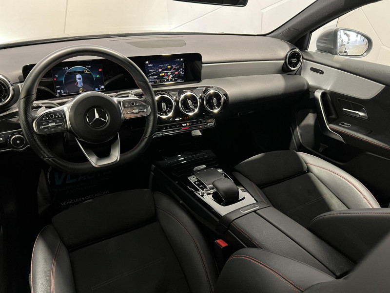 Photo 10 de l'offre de MERCEDES-BENZ CLASSE A 200 7G-DCT AMG Line à 20990€ chez VL Auto