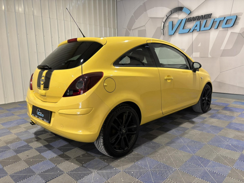 Photo 3 de l'offre de OPEL CORSA 1.2 - 85 ch Twinport Color Edition à 7990€ chez VL Auto