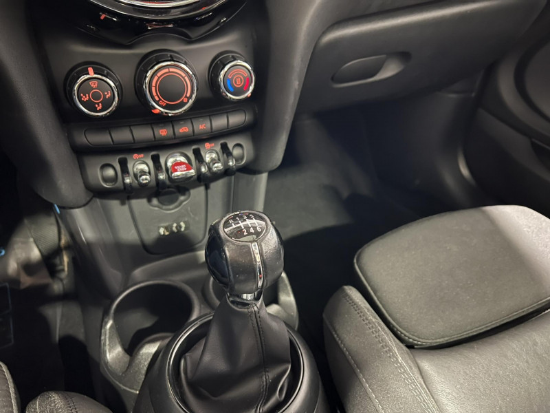 Photo 14 de l'offre de MINI MINI 3 Portes One 102 ch Edition Blackfriars à 13490€ chez VL Auto