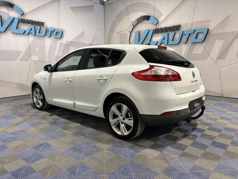 Photo 5 de l'offre de RENAULT MEGANE Mégane III TCE 130 Energy eco2 Limited à 9990€ chez VL Auto