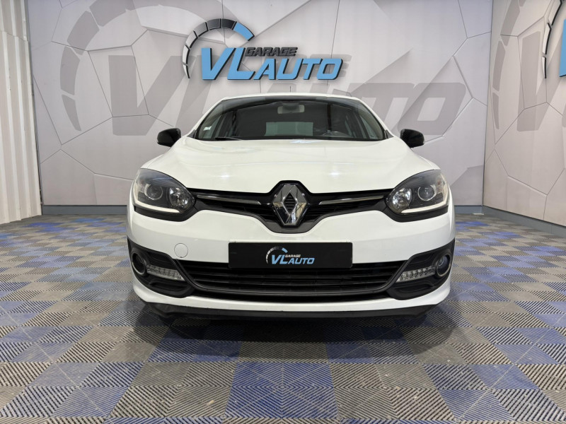Photo 2 de l'offre de RENAULT MEGANE Mégane III TCE 130 Energy eco2 Limited à 9990€ chez VL Auto