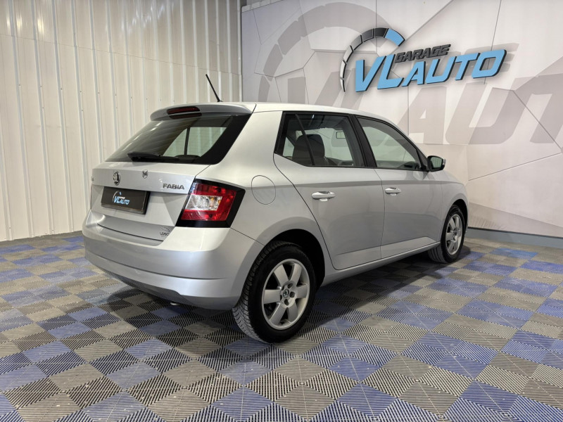 Photo 3 de l'offre de SKODA FABIA 1.2 16V TSI - 90 Greentec  Ambition à 6990€ chez VL Auto