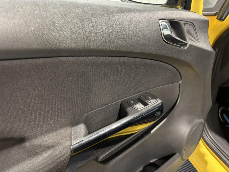Photo 20 de l'offre de OPEL CORSA 1.2 - 85 ch Twinport Color Edition à 7990€ chez VL Auto
