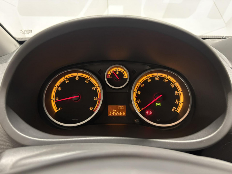 Photo 10 de l'offre de OPEL CORSA 1.2 - 85 ch Twinport Color Edition à 7990€ chez VL Auto