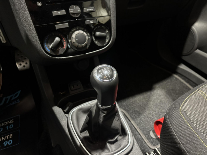 Photo 8 de l'offre de OPEL CORSA 1.2 - 85 ch Twinport Color Edition à 7990€ chez VL Auto