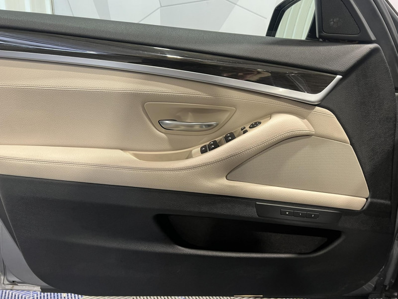 Photo 21 de l'offre de BMW SERIE 5 535d xDrive 313ch  F10 Sport Design BVA à 23990€ chez VL Auto