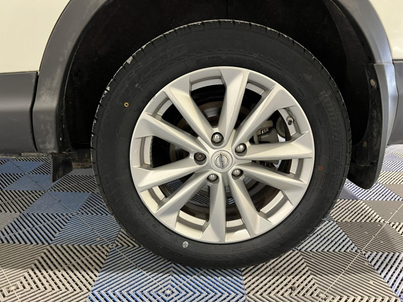 Photo 19 de l'offre de NISSAN QASHQAI 1.6 dCi 130 Stop/Start Connect Edition à 9490€ chez VL Auto