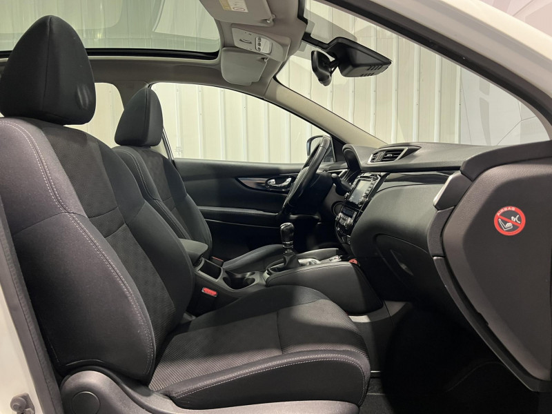 Photo 11 de l'offre de NISSAN QASHQAI 1.6 dCi 130 Stop/Start Connect Edition à 9490€ chez VL Auto