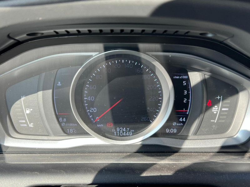 Photo 9 de l'offre de VOLVO XC60  D3 150 ch Ocean Race Edition à 16990€ chez VL Auto