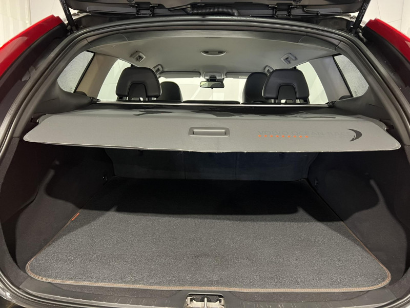 Photo 20 de l'offre de VOLVO XC60  D3 150 ch Ocean Race Edition à 16990€ chez VL Auto