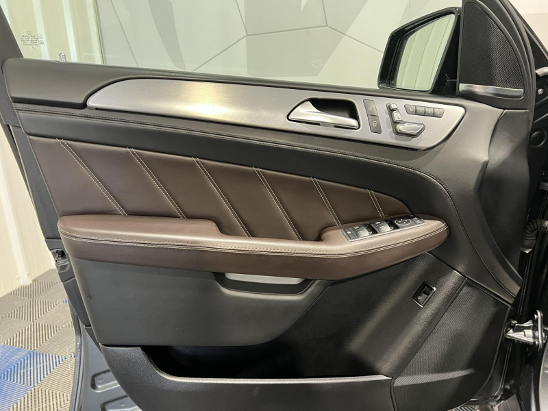 Photo 22 de l'offre de MERCEDES-BENZ GLE COUPE 63 S AMG 7G-Tronic Speedshift Plus 4MATIC à 61990€ chez VL Auto