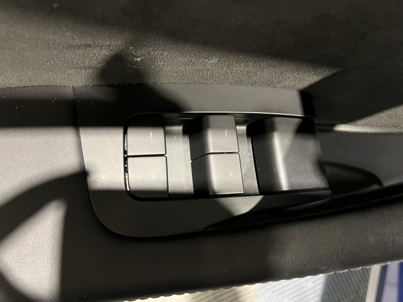 Photo 21 de l'offre de TESLA MODEL Y  Long-Range Dual Motor AWD à 34990€ chez VL Auto