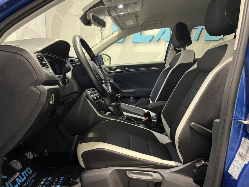 Photo 7 de l'offre de VOLKSWAGEN T-ROC 1.5 TSI 150 EVO Start/Stop BVM6 Carat à 21490€ chez VL Auto