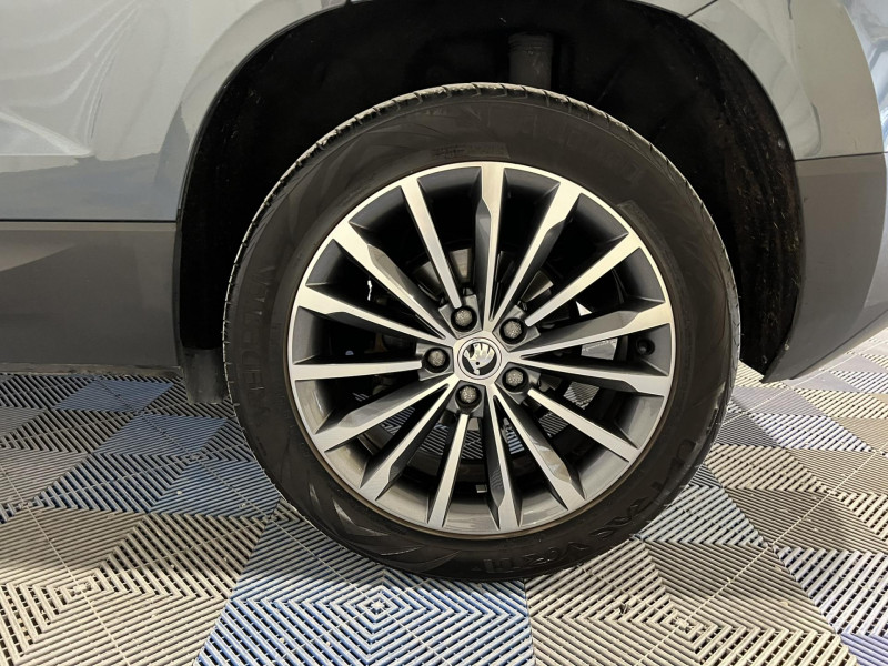 Photo 19 de l'offre de SKODA KAROQ 2.0 TDI 150 ch SCR 4x4 DSG7 Style à 22990€ chez VL Auto