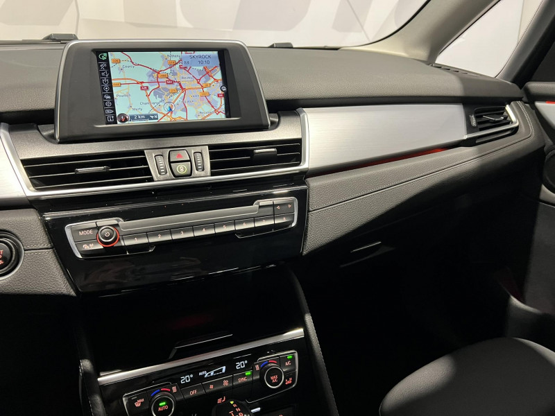 Photo 15 de l'offre de BMW SERIE 2 ACTIVE TOURER 220i 192 ch F45 Sport BVA à 15490€ chez VL Auto