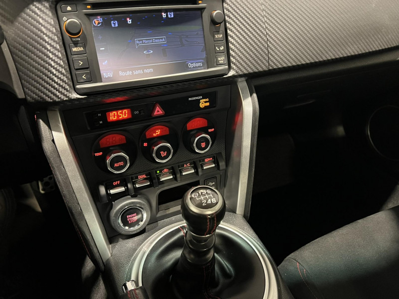 Photo 15 de l'offre de TOYOTA GT86  2.0L Coupé à 27990€ chez VL Auto