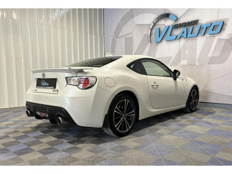 Photo 5 de l'offre de TOYOTA GT86  2.0L Coupé à 27990€ chez VL Auto