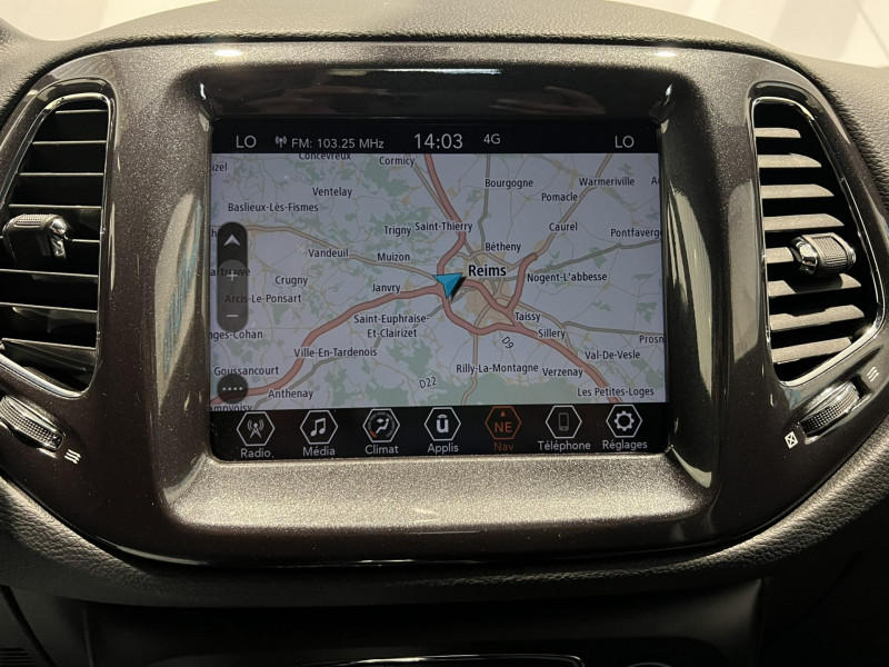 Photo 12 de l'offre de JEEP COMPASS 1.3 PHEV T4 240 ch 4xe eAWD S à 22490€ chez VL Auto