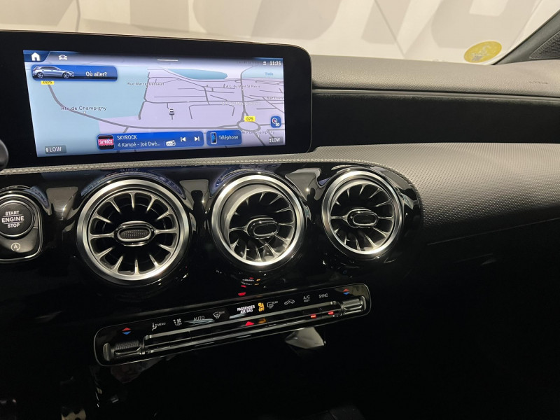 Photo 15 de l'offre de MERCEDES-BENZ CLASSE A 180 d 8G-DCT AMG Line à 32990€ chez VL Auto