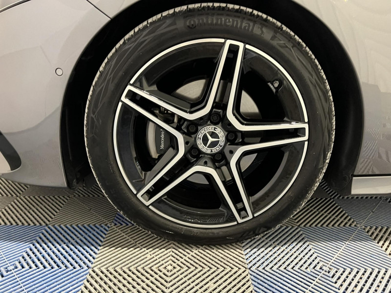 Photo 19 de l'offre de MERCEDES-BENZ CLASSE A 180 d 8G-DCT AMG Line à 32990€ chez VL Auto