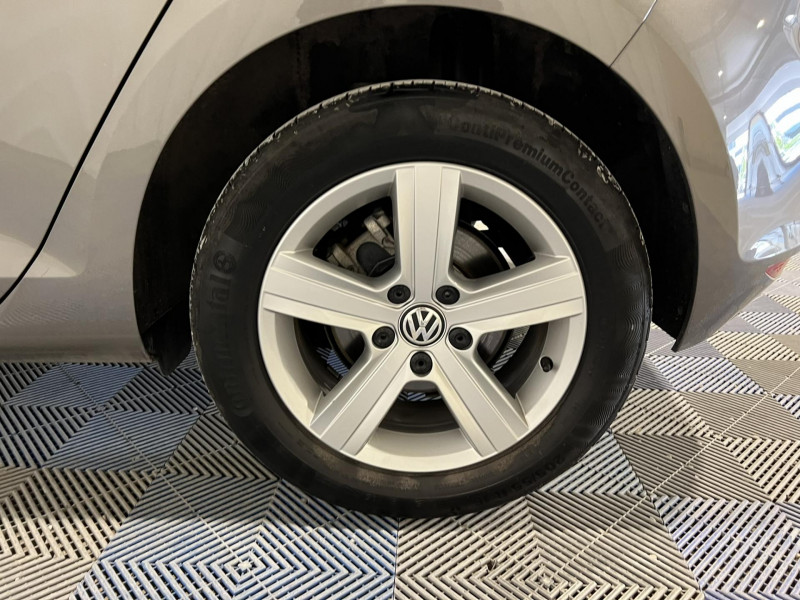 Photo 20 de l'offre de VOLKSWAGEN GOLF 1.2 TSI 105 BlueMotion Technology Carat à 13490€ chez VL Auto