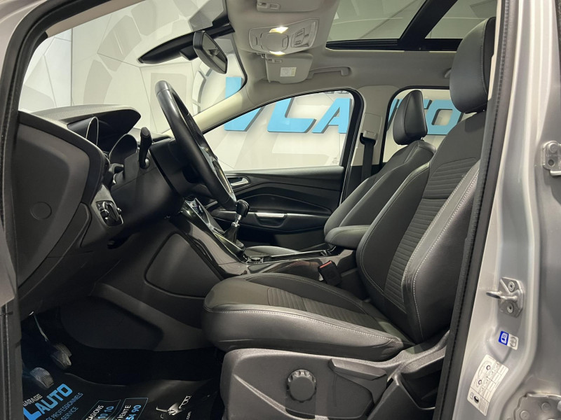 Photo 7 de l'offre de FORD KUGA 1.5 EcoBoost 120 S&S 4x2 BVM6 Titanium à 12490€ chez VL Auto