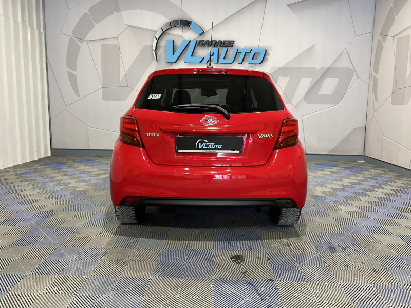 Photo 4 de l'offre de TOYOTA YARIS 100 VVT-i Design à 12490€ chez VL Auto