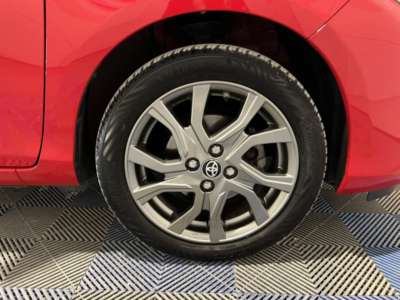 Photo 17 de l'offre de TOYOTA YARIS 100 VVT-i Design à 12490€ chez VL Auto