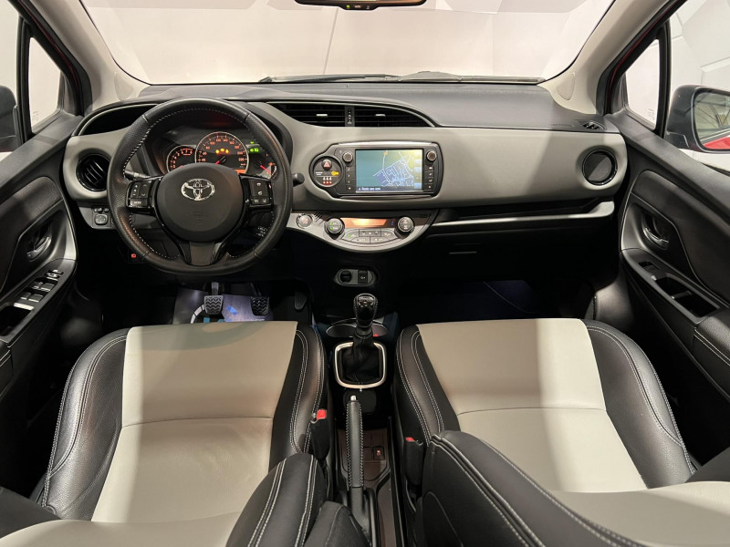 Photo 6 de l'offre de TOYOTA YARIS 100 VVT-i Design à 12490€ chez VL Auto