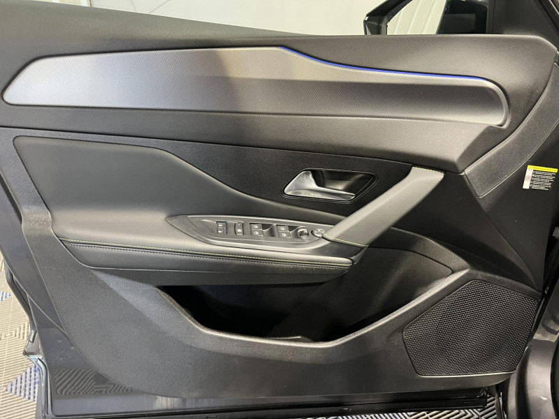 Photo 21 de l'offre de PEUGEOT 408  PHEV 180 e-EAT8 GT à 28990€ chez VL Auto